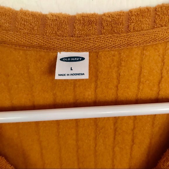 Nice & comfortable Old Navy yellow mustard 3/4 blouse, size large. - Picture 5 of 6